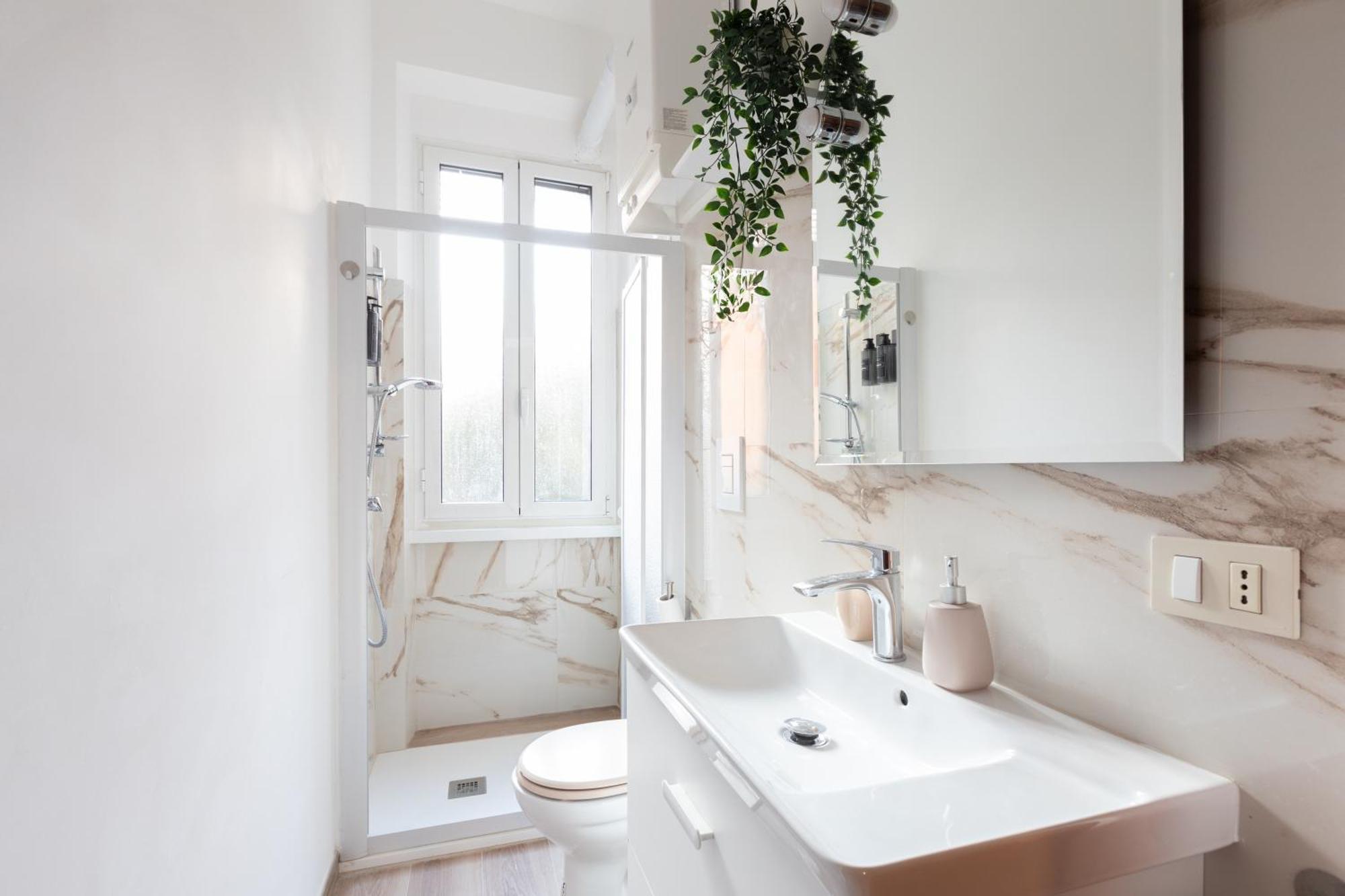 Apartamento 8 Min To Center - 400mt To Metroa, 4-6 Pax, 2 Bathrooms